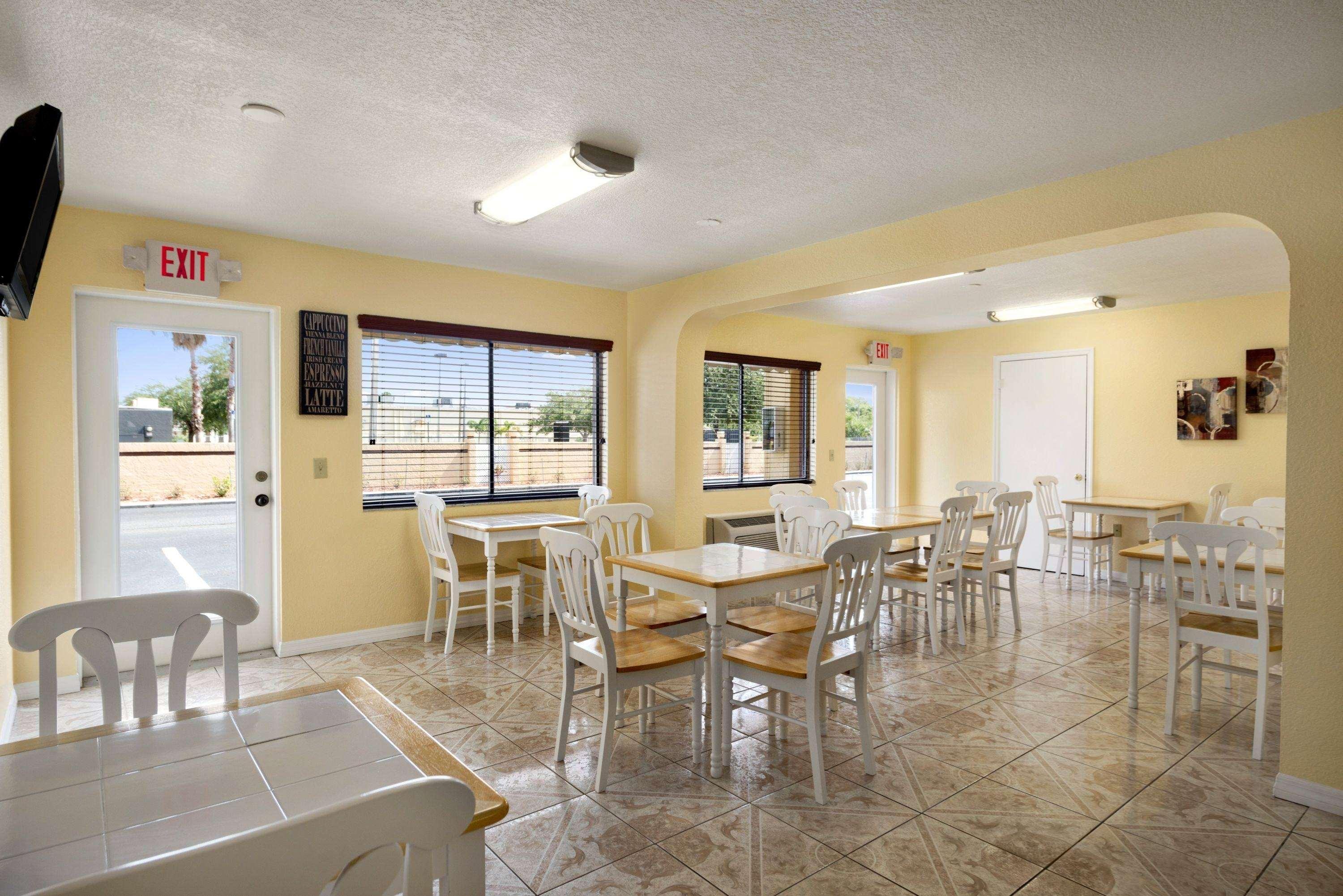 Rodeway Inn Port Richey North Екстер'єр фото